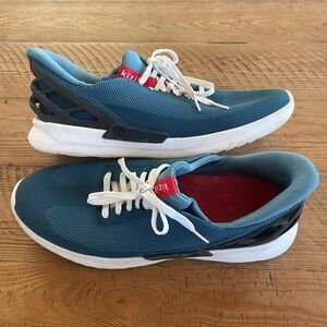 Kizik Men's Athletic Shoes in Blue